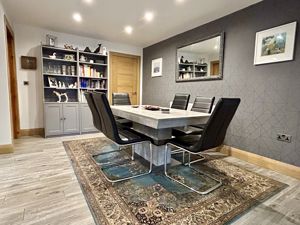 Dining Area- click for photo gallery